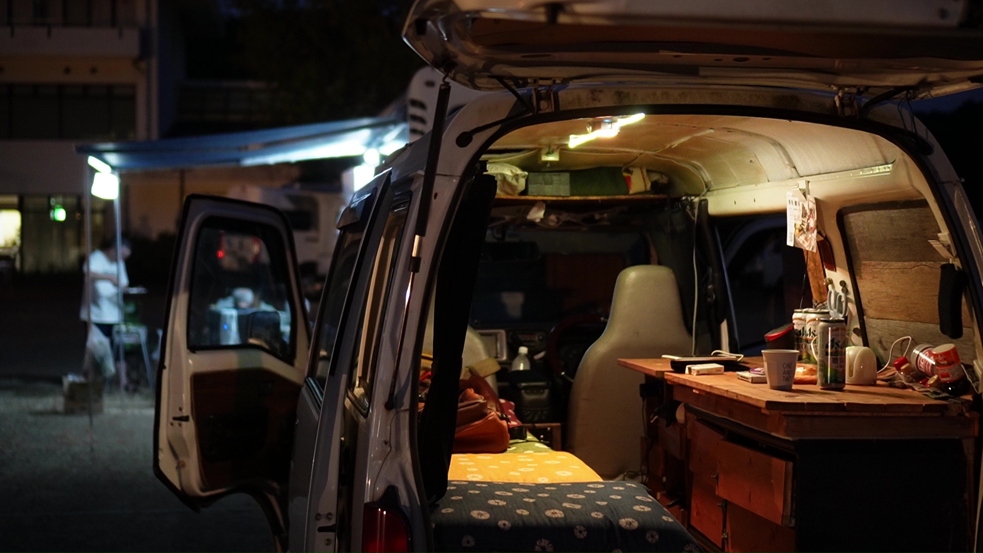 広島県三原市で 車内寝泊計画 車中泊イベント 始動 キャンピングカーで離島旅体験 Teamseek