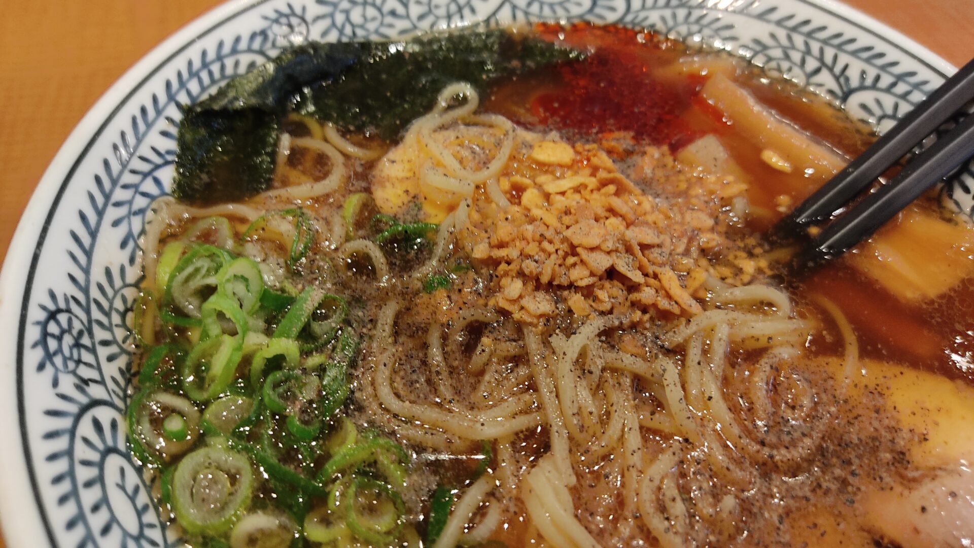 丸源ラーメンの熟成醤油ラーメン